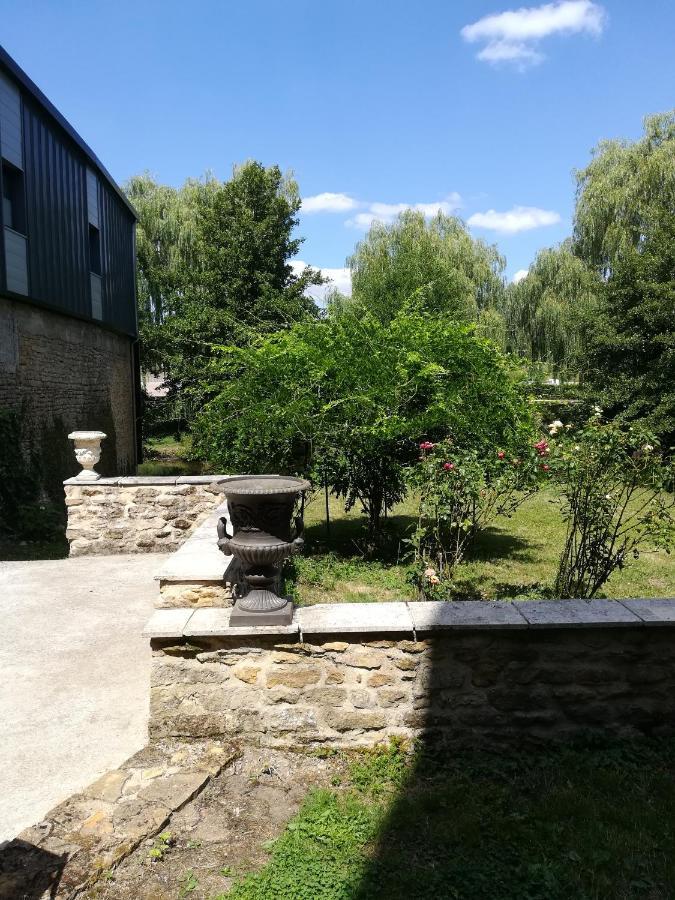 Le Clos Des Cygnes Charolles Exterior foto